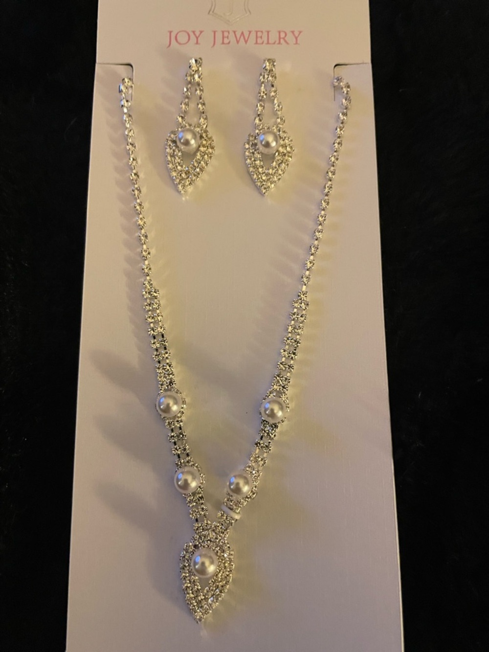 Silver Pearl Teardrop Necklace and Earring Set - Picture 1 of 7